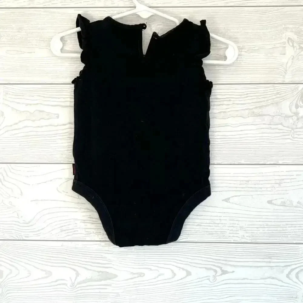 Girls’ Baby Gap/Baby Gear bundle of Onesies Size 12 months